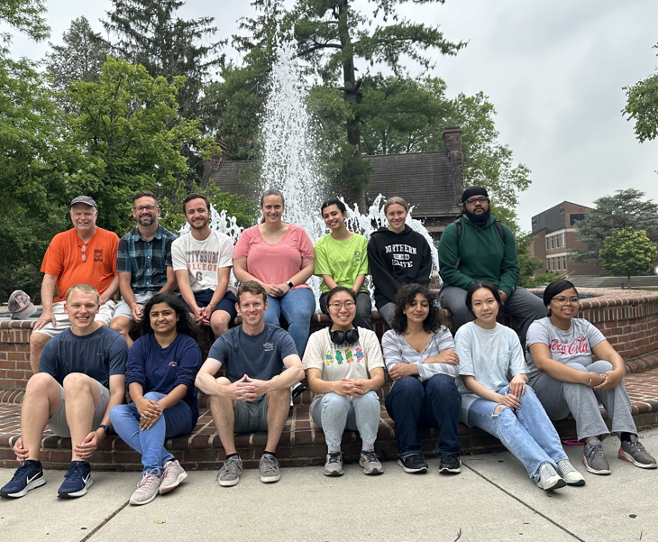 photo of 2023 Chemistry summer research group